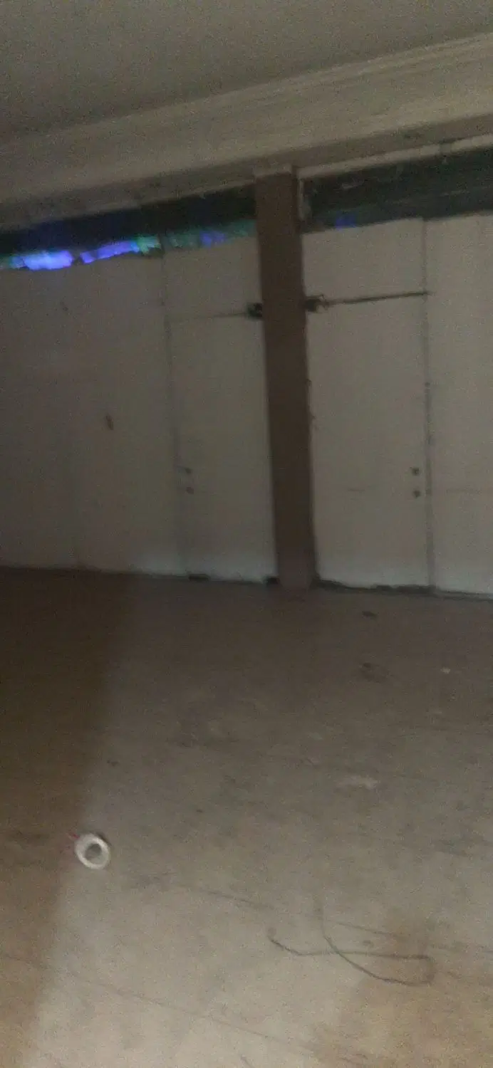اجاره انبار ب مساحت ۳۰۰ متر خیابان دماوند