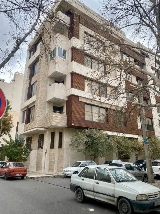۱۶۰متر لوکس فقط ۴ واحد، بازسازی‌شده، حاشیه صارمی