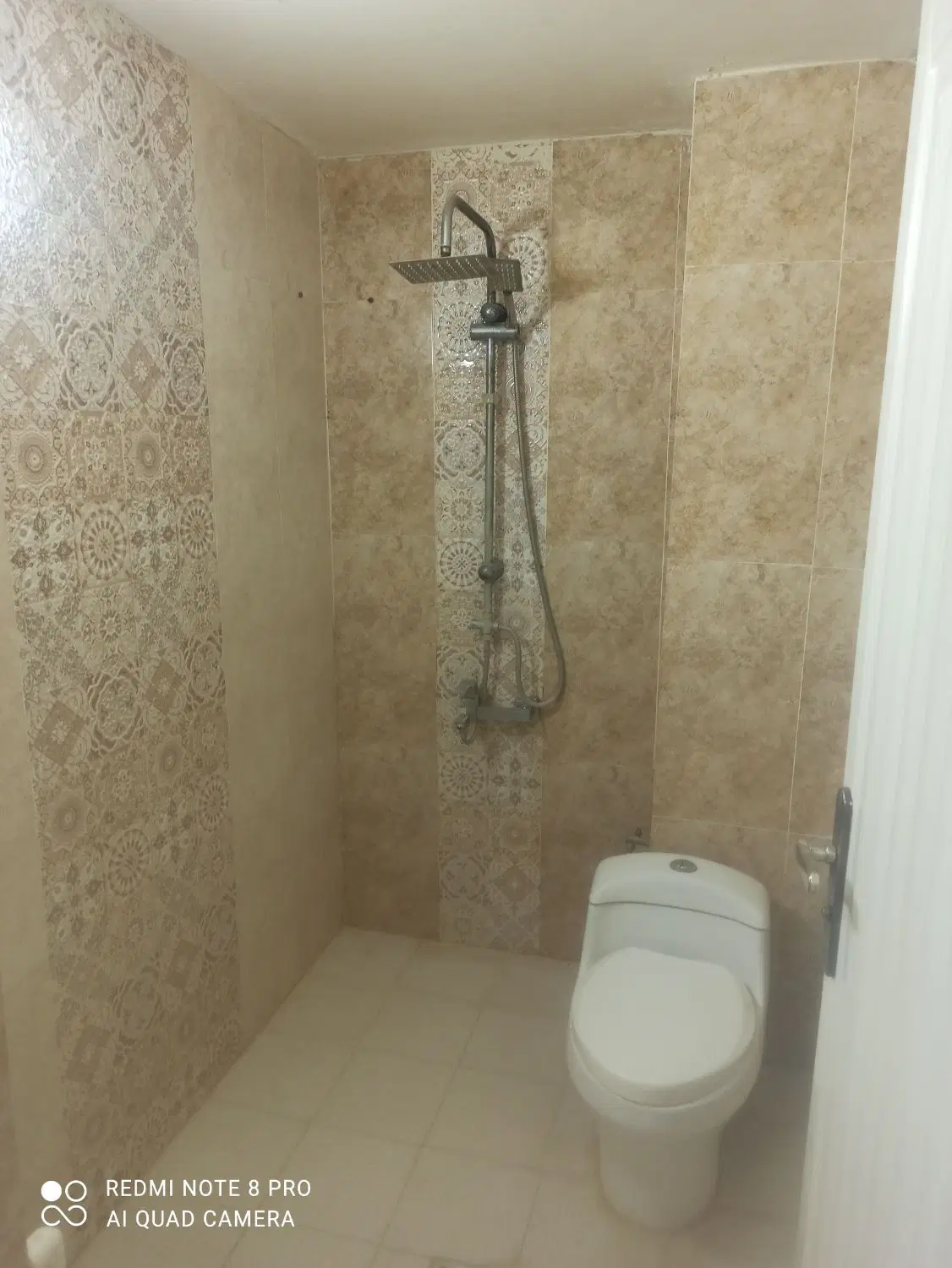 یک عدد آپارتمان به متراژ 100متر