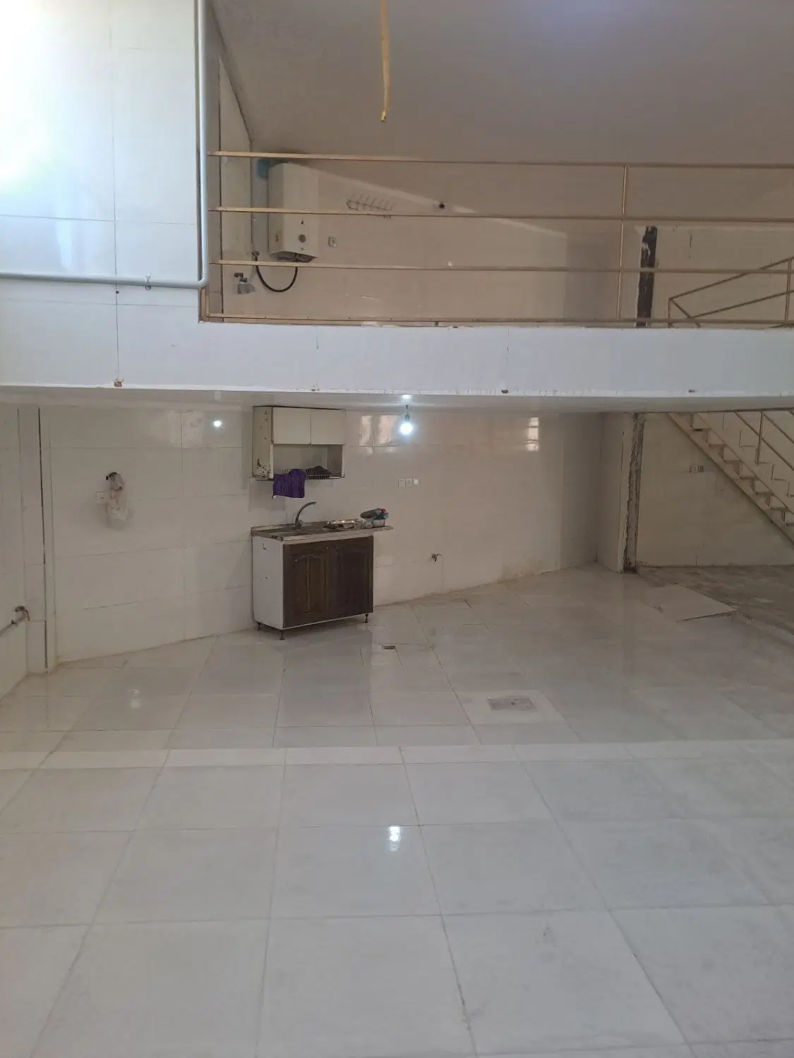 فروش مسکونی کارگاهی تجاری