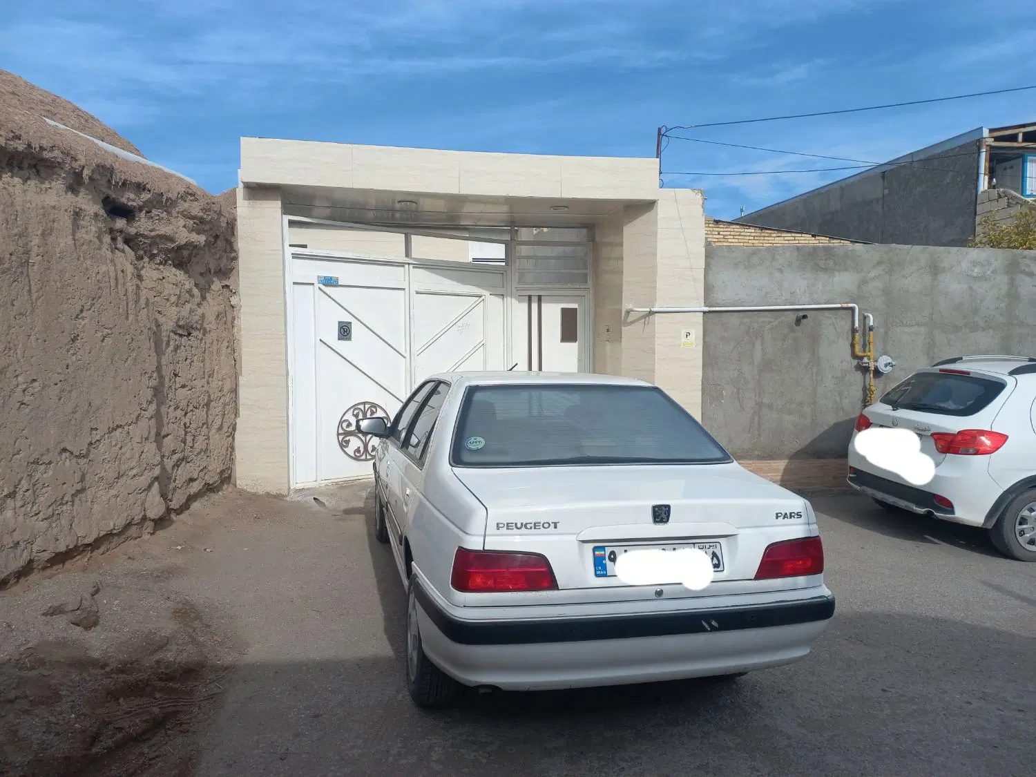 خانه ویلایی ، باسفهرجان