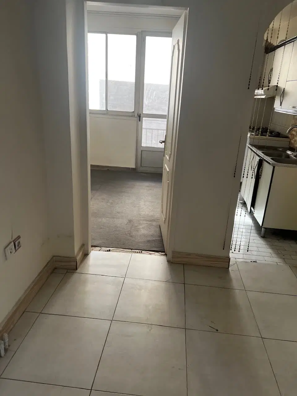اجاره آپارتمان۶۰ متر دوخوابه نزدیک مترو حر