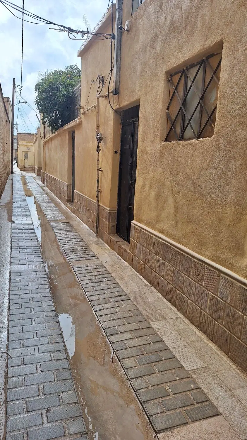 فروش منزل با ۸ اتاق در بافت تاریخی شیراز