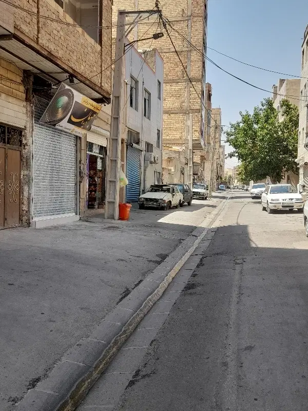 مغازه برخیابان موقعیت مناسب