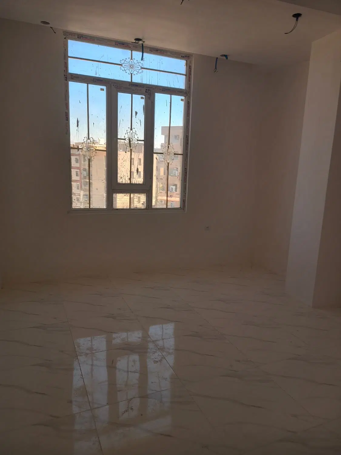 فروش آپارتمان ۲۲۰متری واقع درپاکدشت شهرک البرز