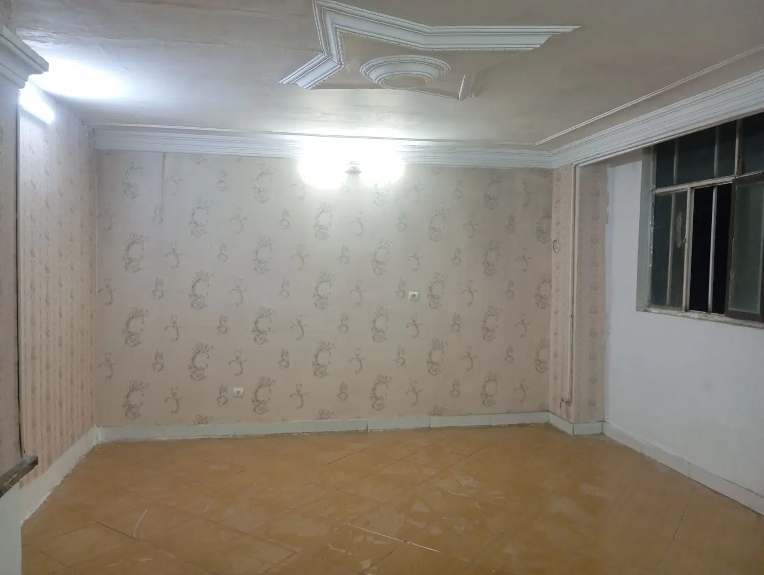 آپارتمان اجاره ای توس ۳۳
