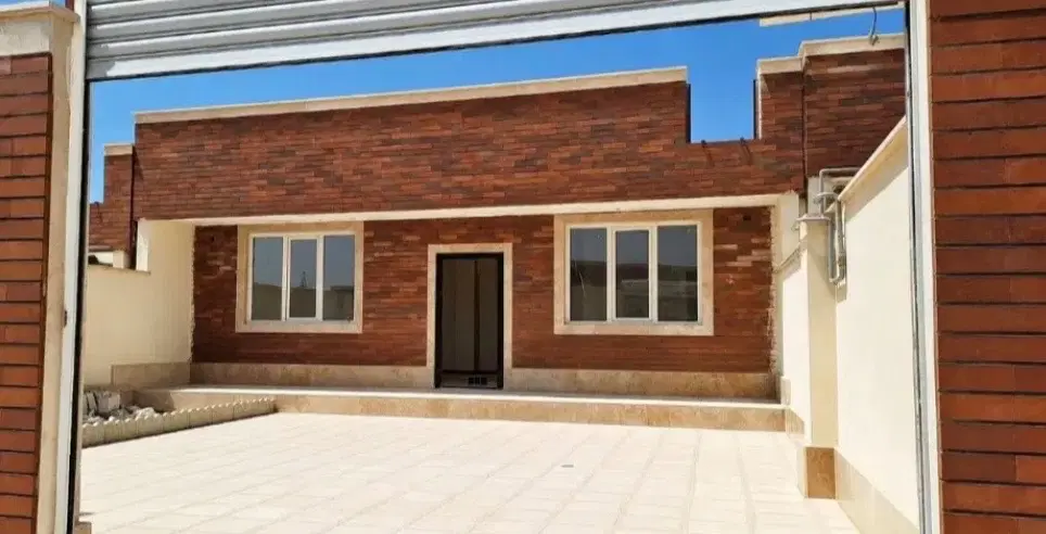ویلایی ایوانکی ۲۰۰ متری