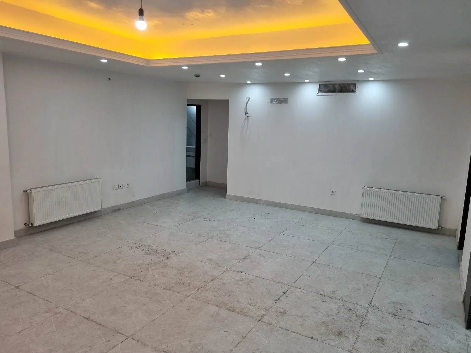 آپارتمان ۹۸ متری، نوساز و کلید نخورده