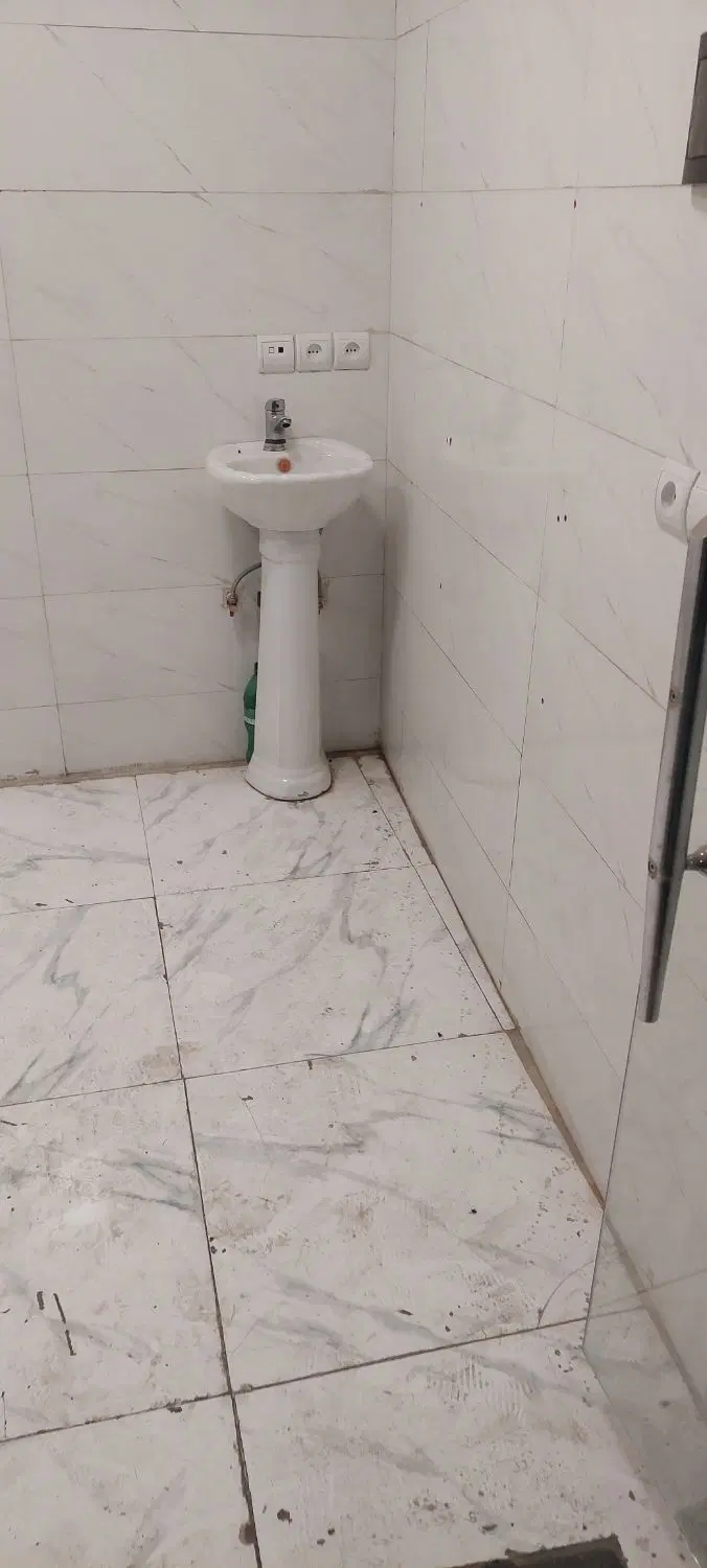 مغازه دراخرطالقانی کوی امام رضا(ع)