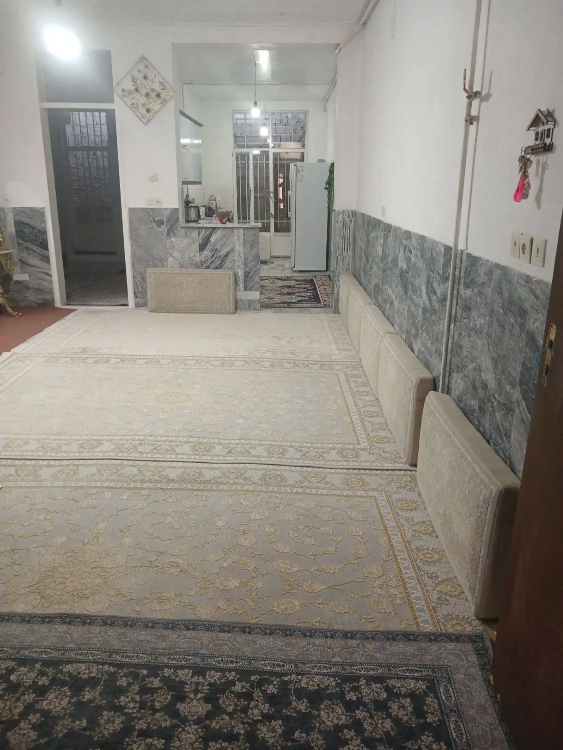 خانه 100متری تعاون 3برخیابان 45متری مراد حاصل