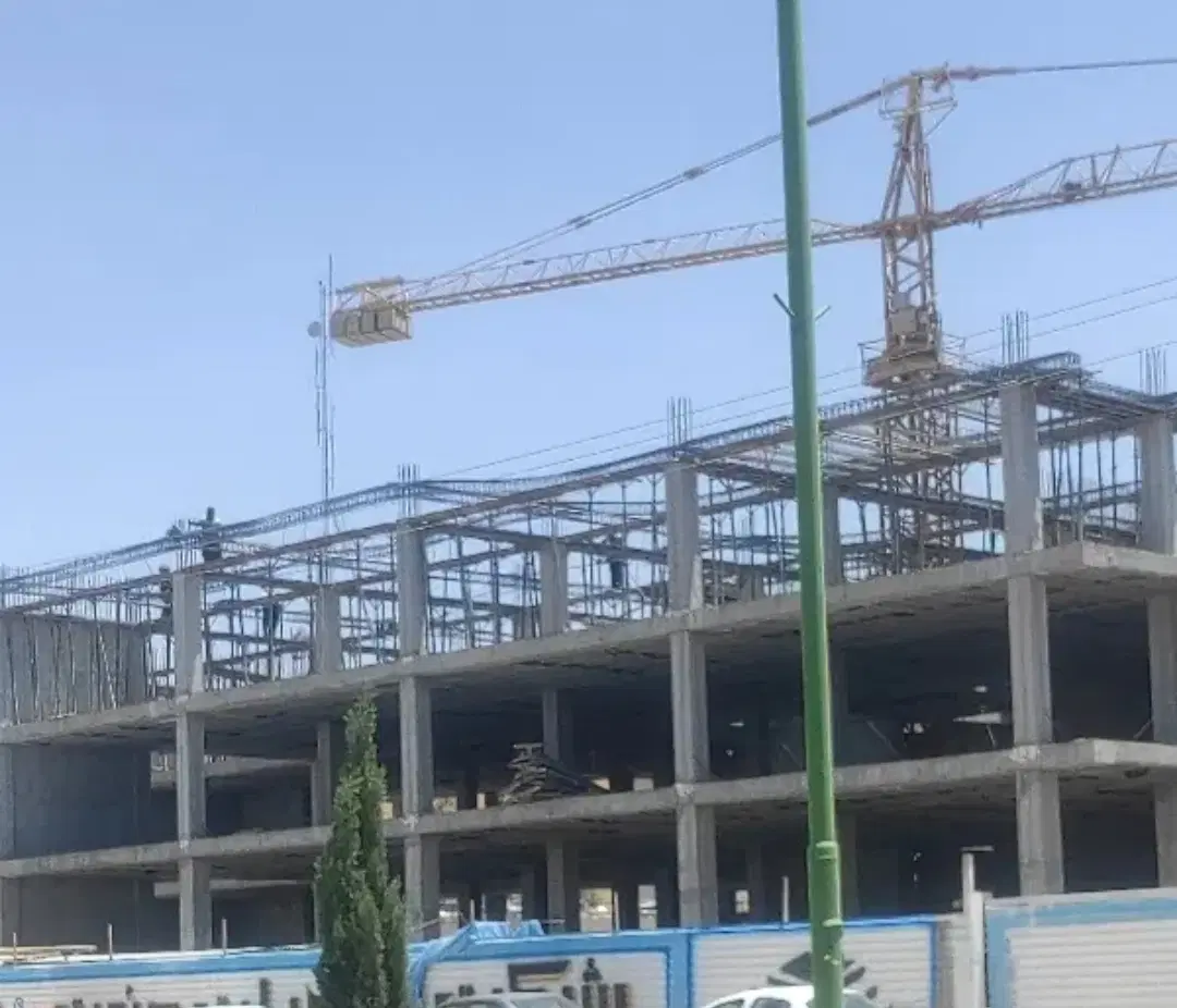 آپارتمان گل نرگس حکیم نظامی