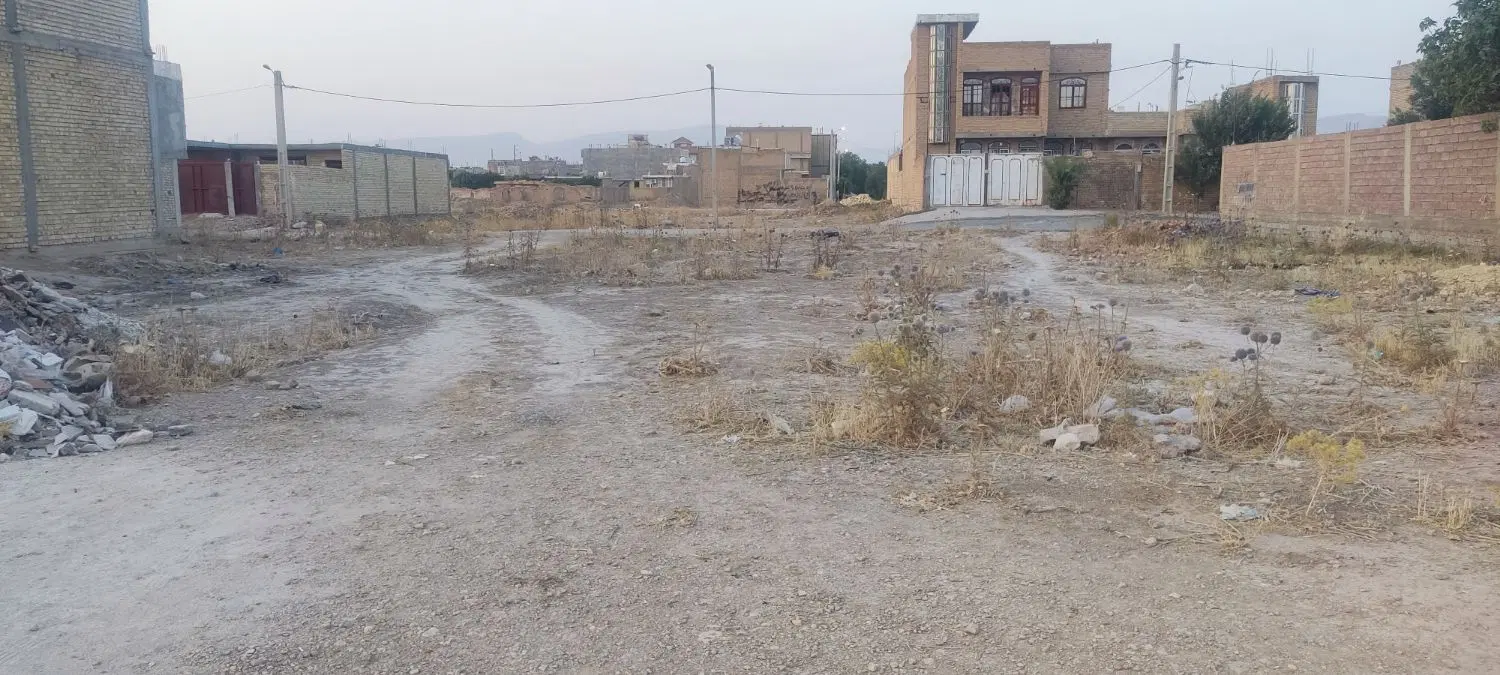 زمین مسکونی