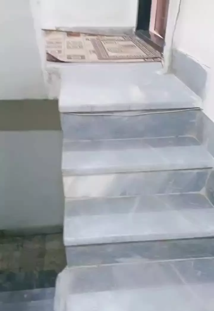 نقلی ترین ۶۰متری دوخواب ملک شهر باتخفیف ۲۰۰ملیونی