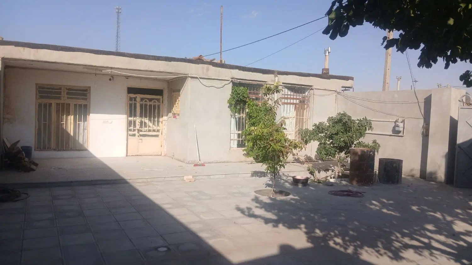 ویلایی۲۶۰متر امتیازات کامل روستایی باصفا