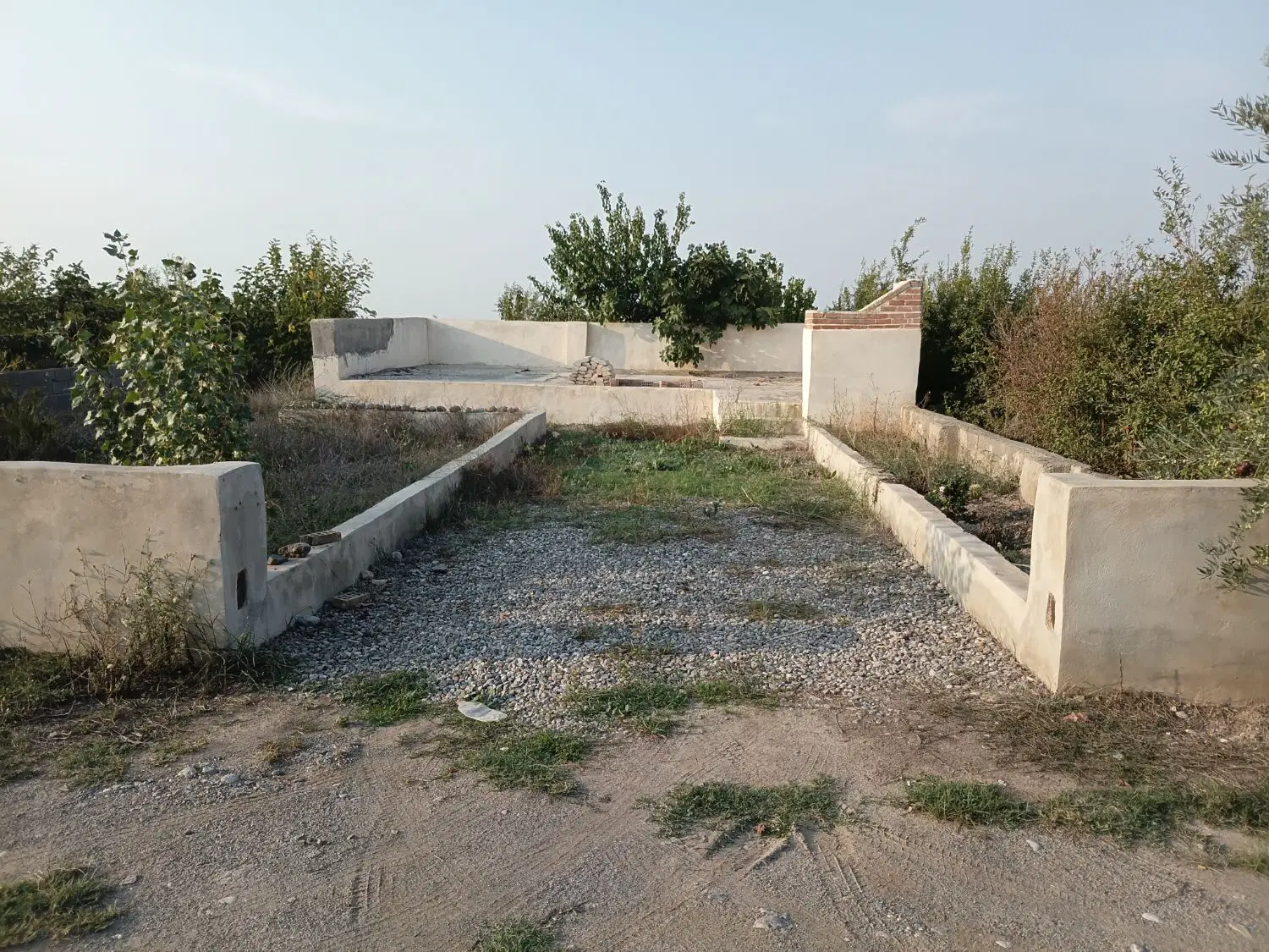 زمین روستای اصفهانکلاته