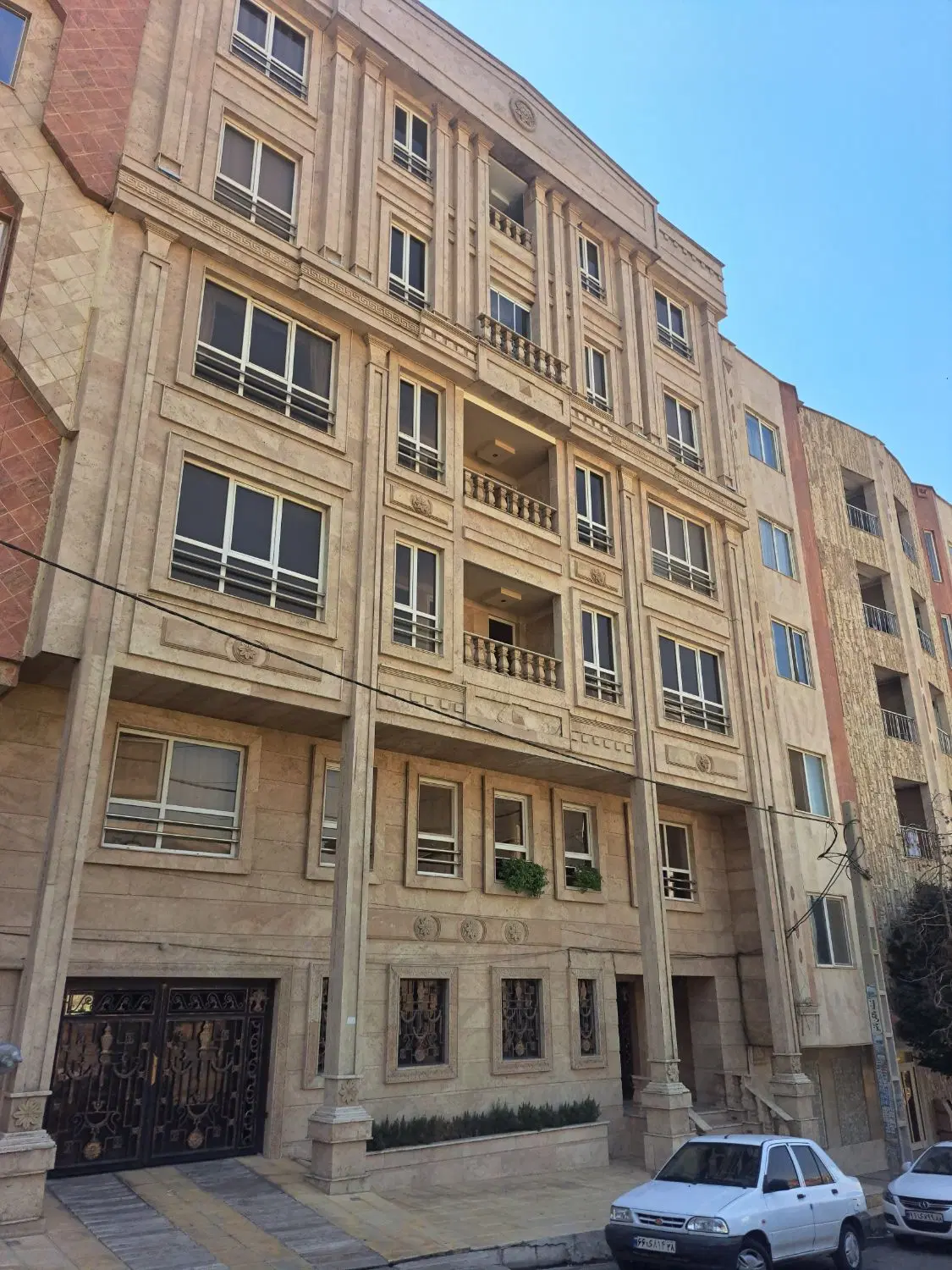 آپارتمان ۱۵۴متر۳خواب دهقانویلااول