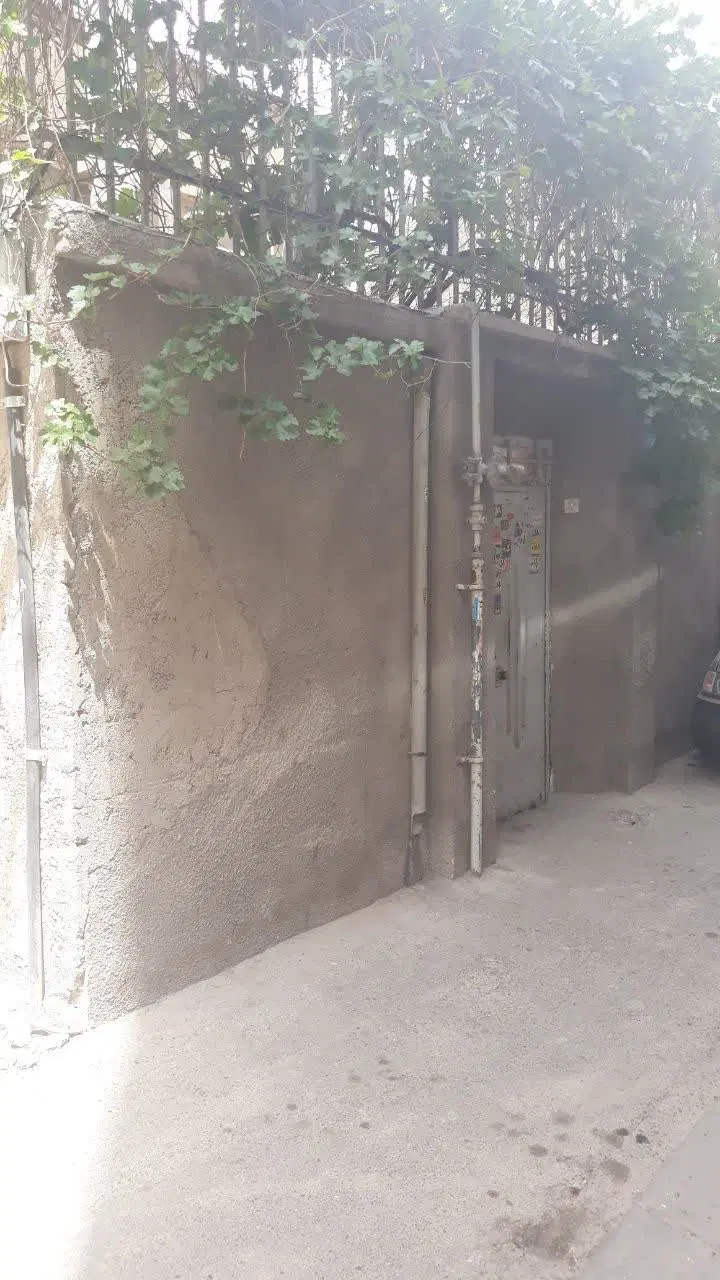 ۹۹ متر ویلایی بر ۹ کلنگی