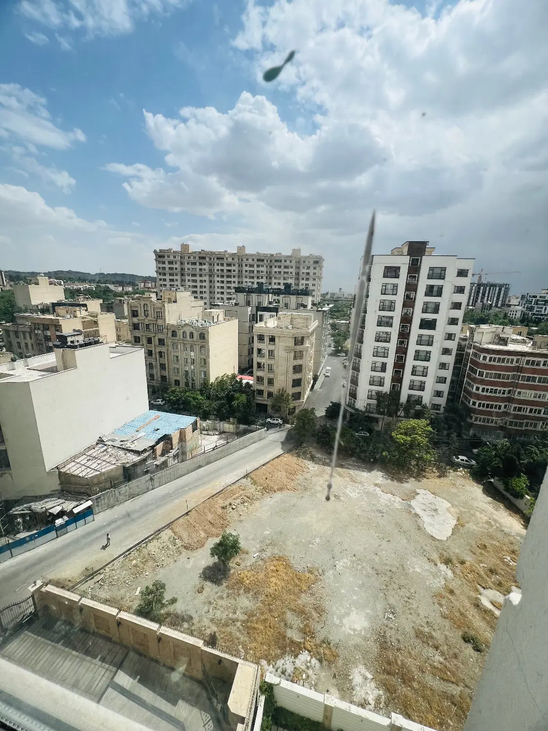 برج نوساز 143متری تهاتر بامرزداران