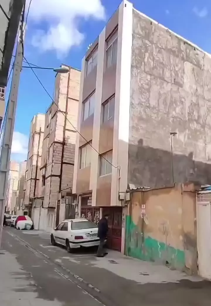 فروش  آپارتمان طبقه دوم