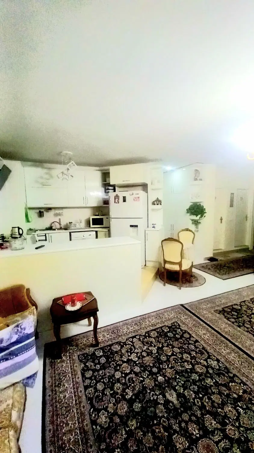 فاز۳ معلم__ دهخدا  ۸۵متر__ وام تسویه