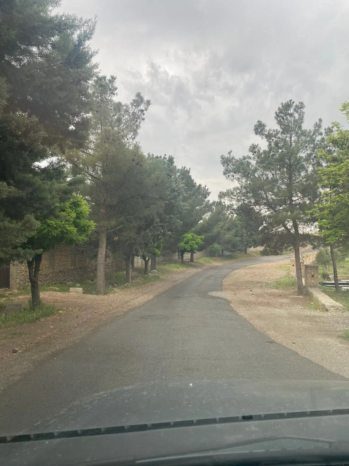 700 متر باغچه کردان