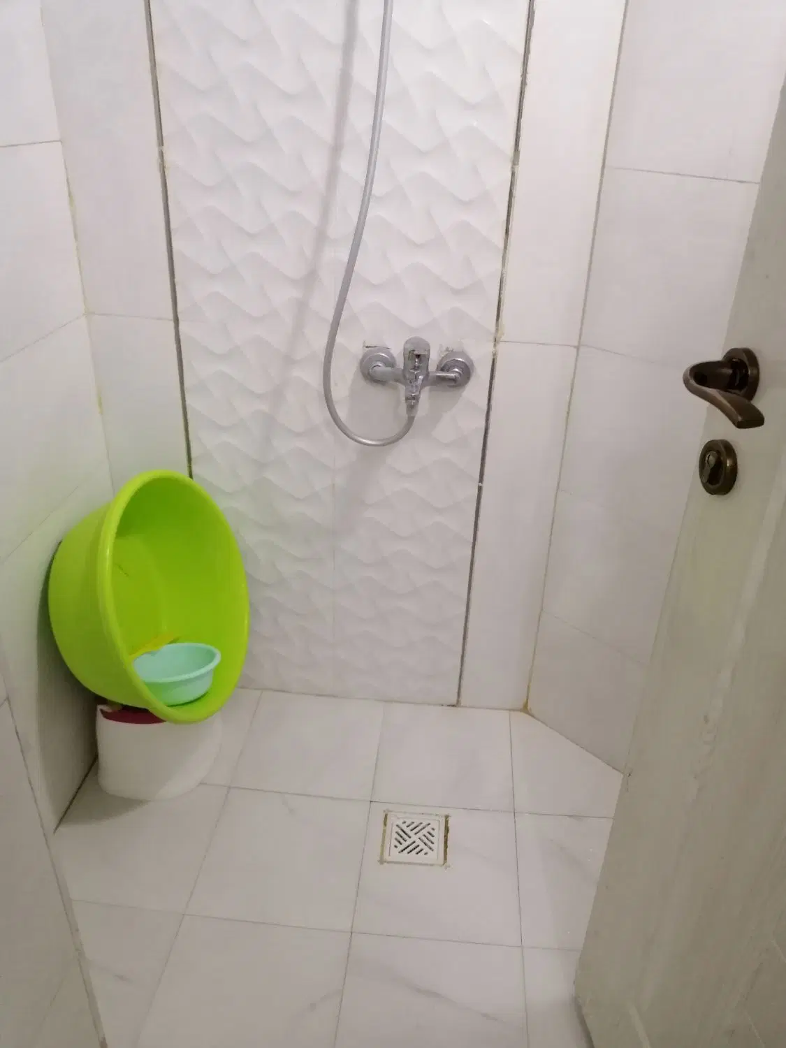 خانه اپارتمان 3طبقه