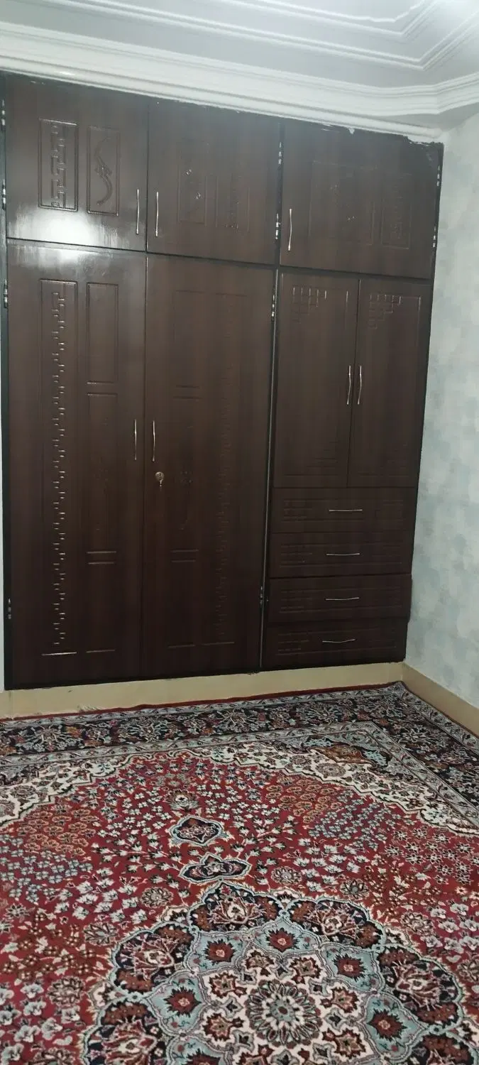 سه خانواری مهرشهر_منطقه11زیباشهر