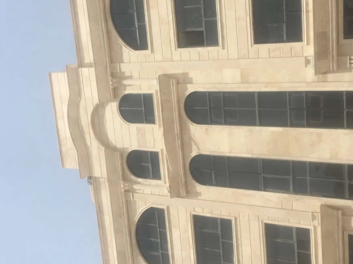 آپارتمان نود و نه متری پروژه شهید سلیمانی