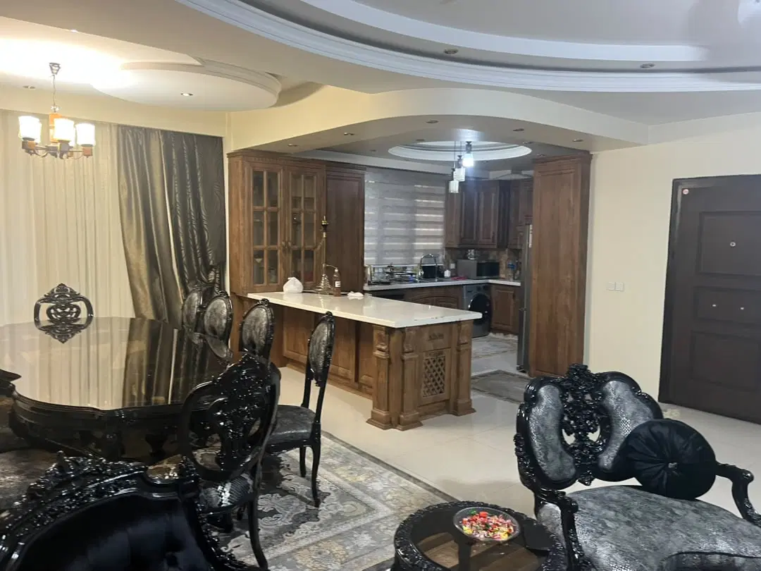 187 متر ،فول امکانات، دو پارکینگ باکس