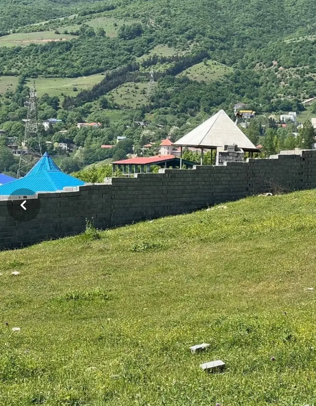 زمین ۳۲۰متری کلاردشت