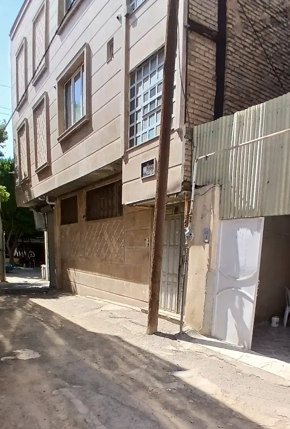 خانه ویلایی دوطبقه