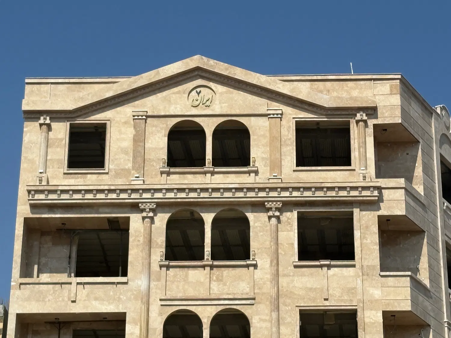 فروش ۴ خواب گلشهر جنوبی