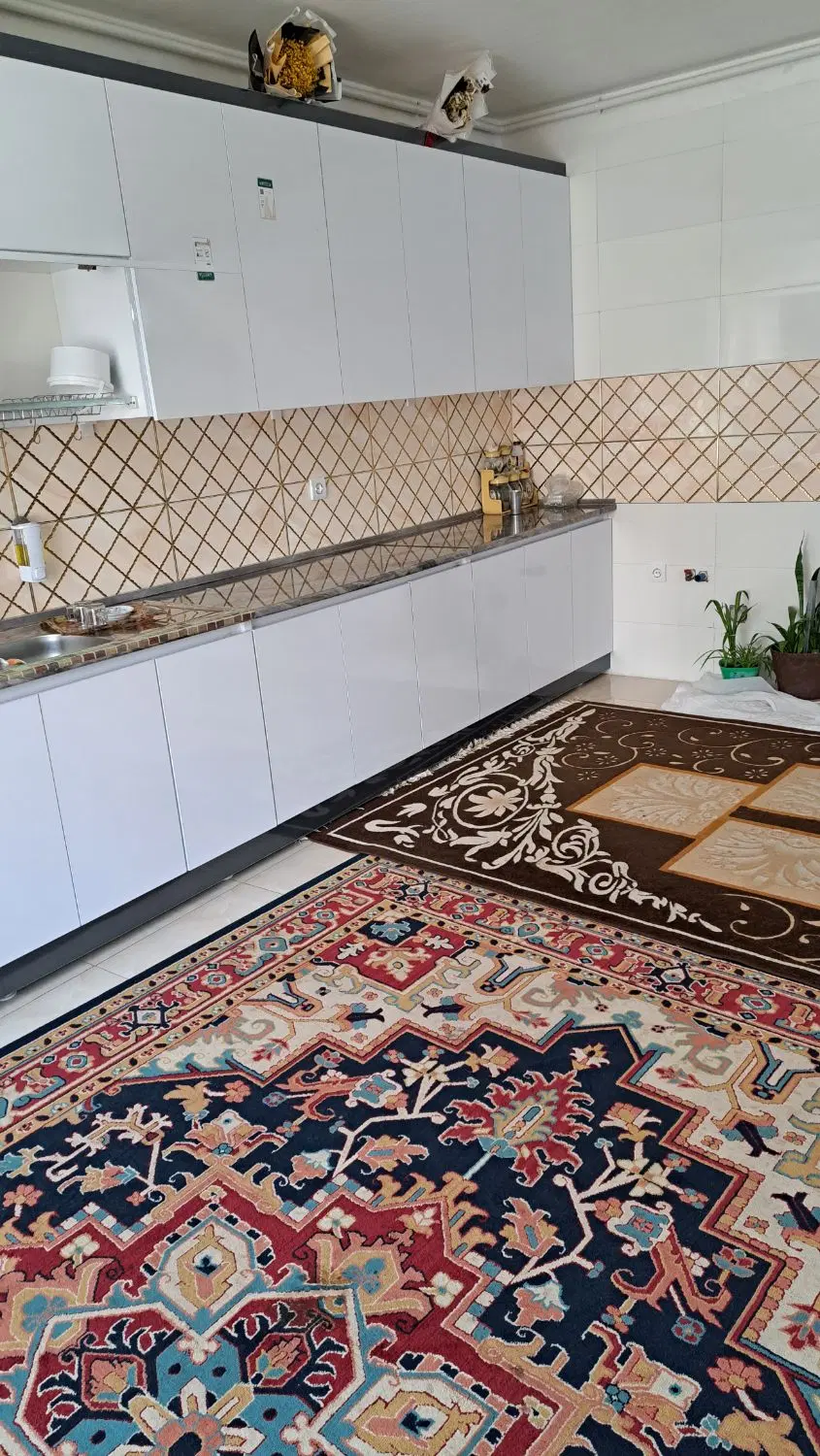 خانه دوشان داخل شهرک
