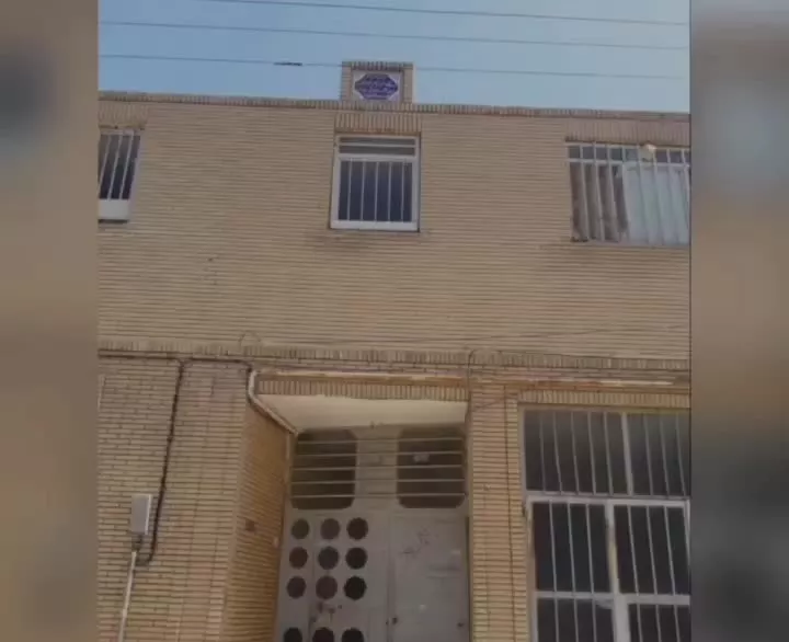 شیخ احمد کافی جنوبی طبقه اول واحد اول