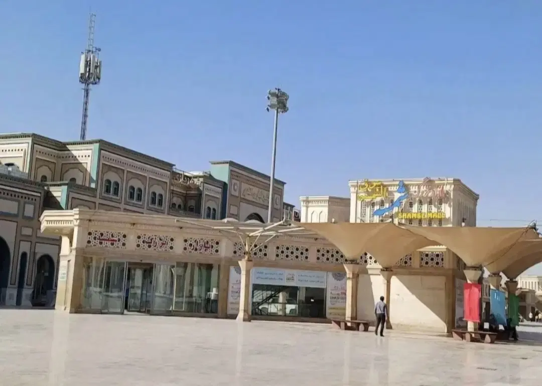 مغازه ۱۷ متری