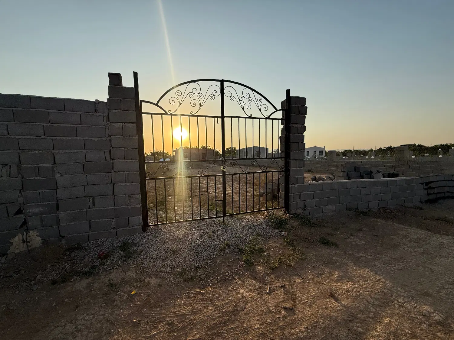 فروش ویلا (سند تک برگ)