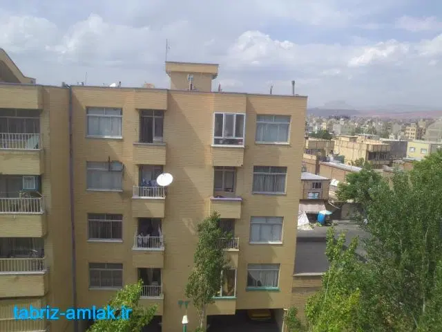 آپارتمان بهاران قدیم
