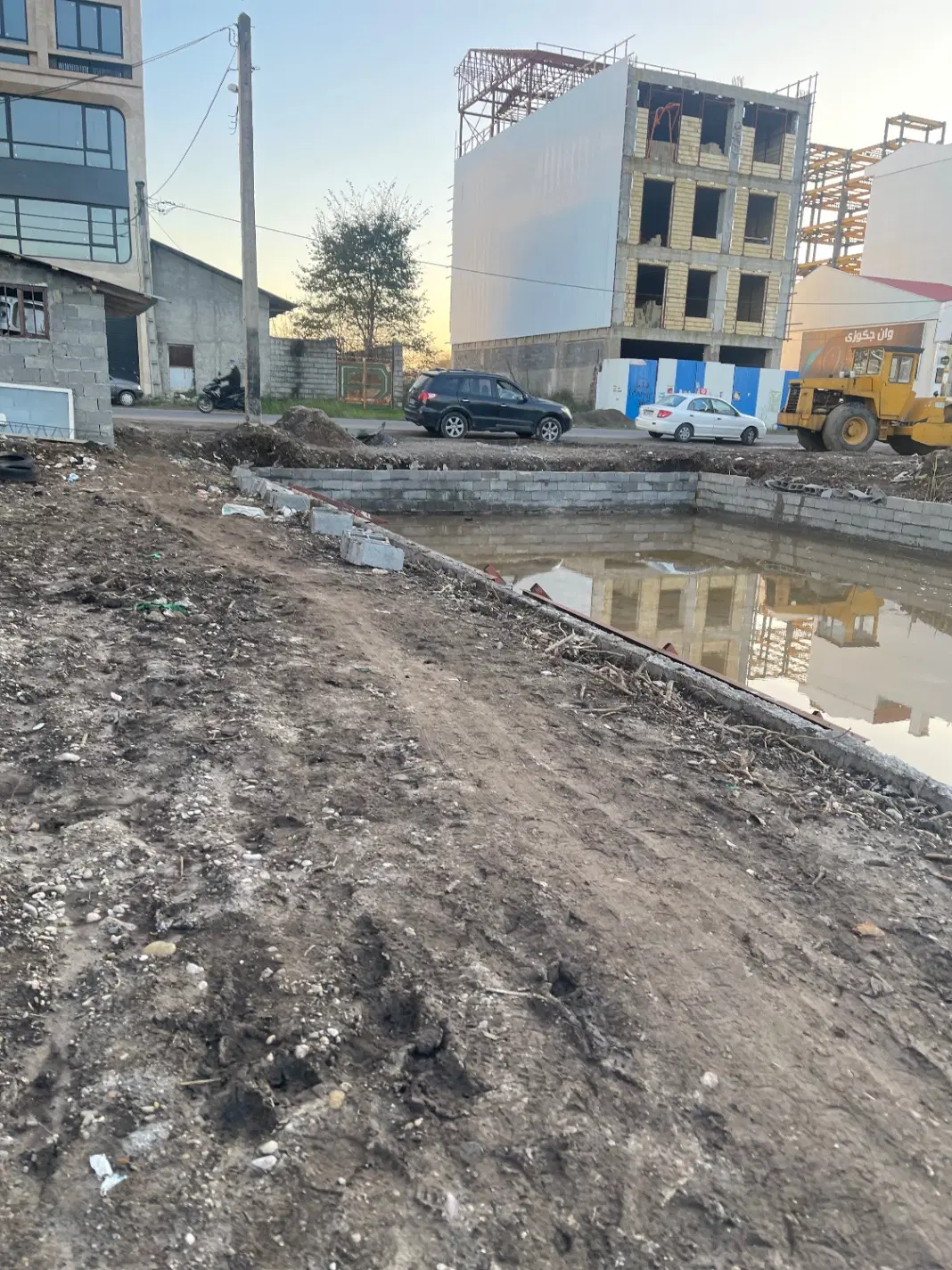 زمین فروشی ۳۶۰متر بر اصلی عرفان