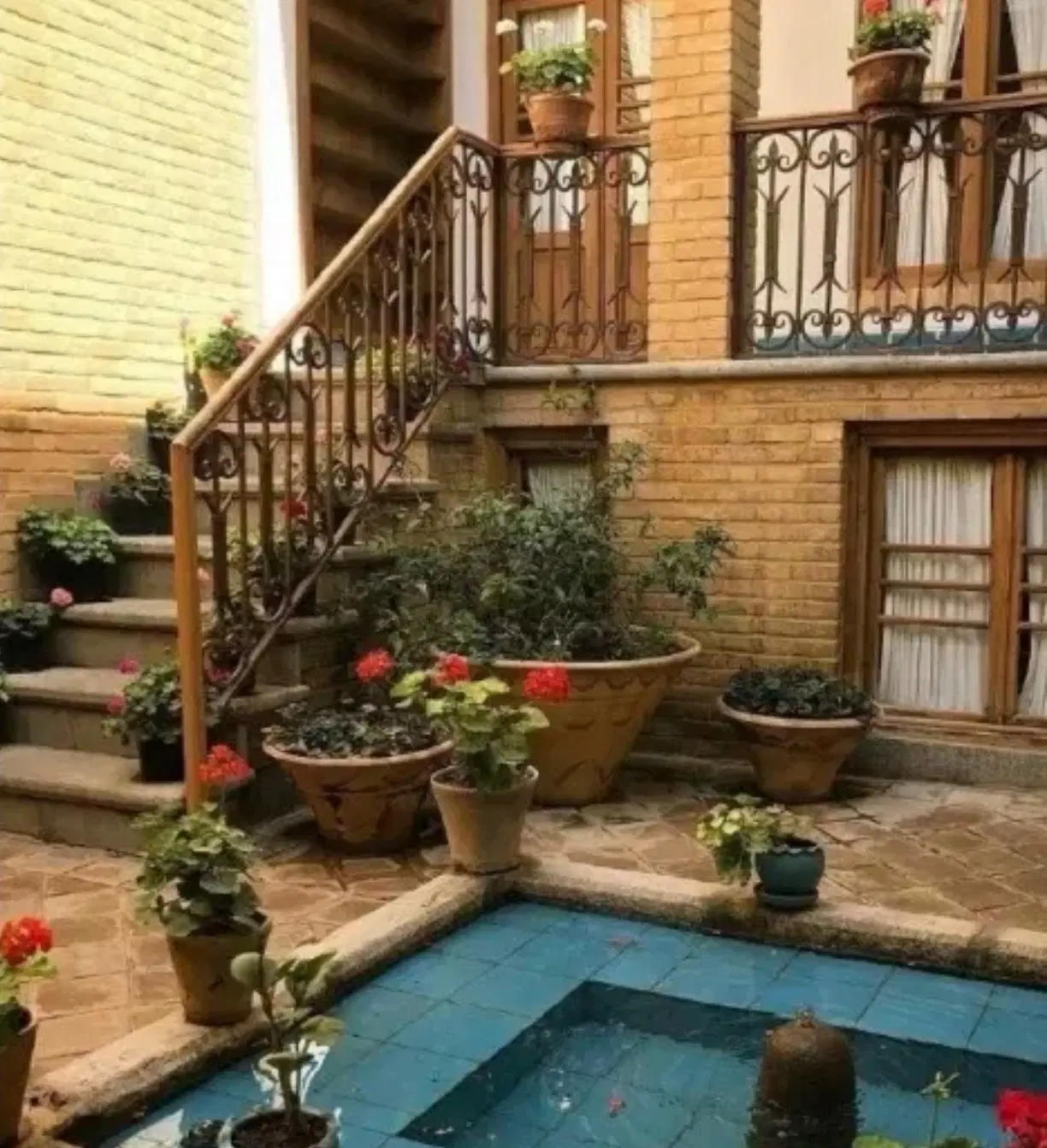 ملک کلنگی ۱۰۵متر با بر ۷بافت فرسوده