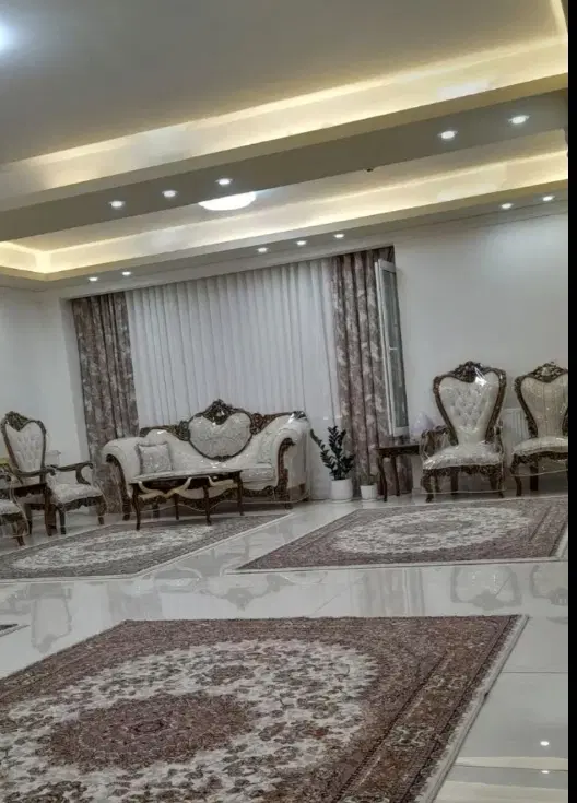 رهن کامل آپارتمان ۱۱۰ متر خیابان محتشم
