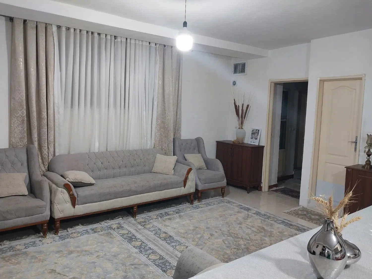 خانه نقلی و شیک مناسب سرمایه گذاری