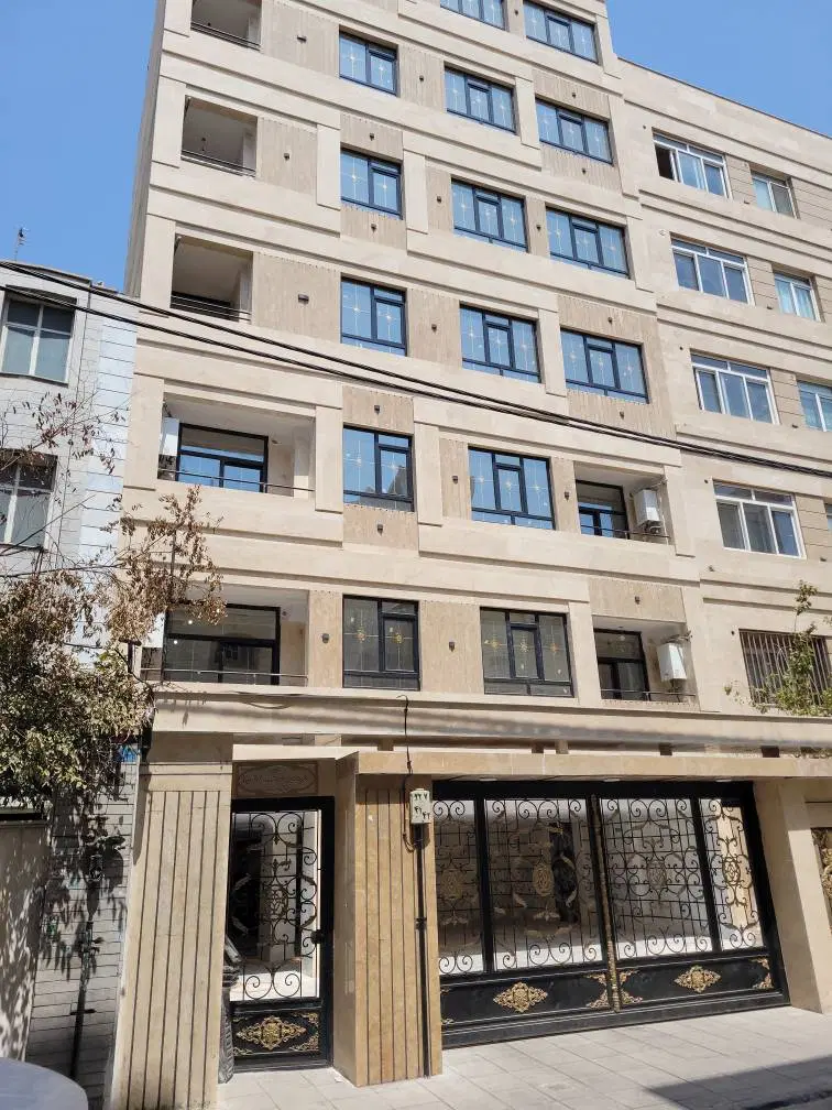 آپارتمان 135 متری نوساز تکواحدی