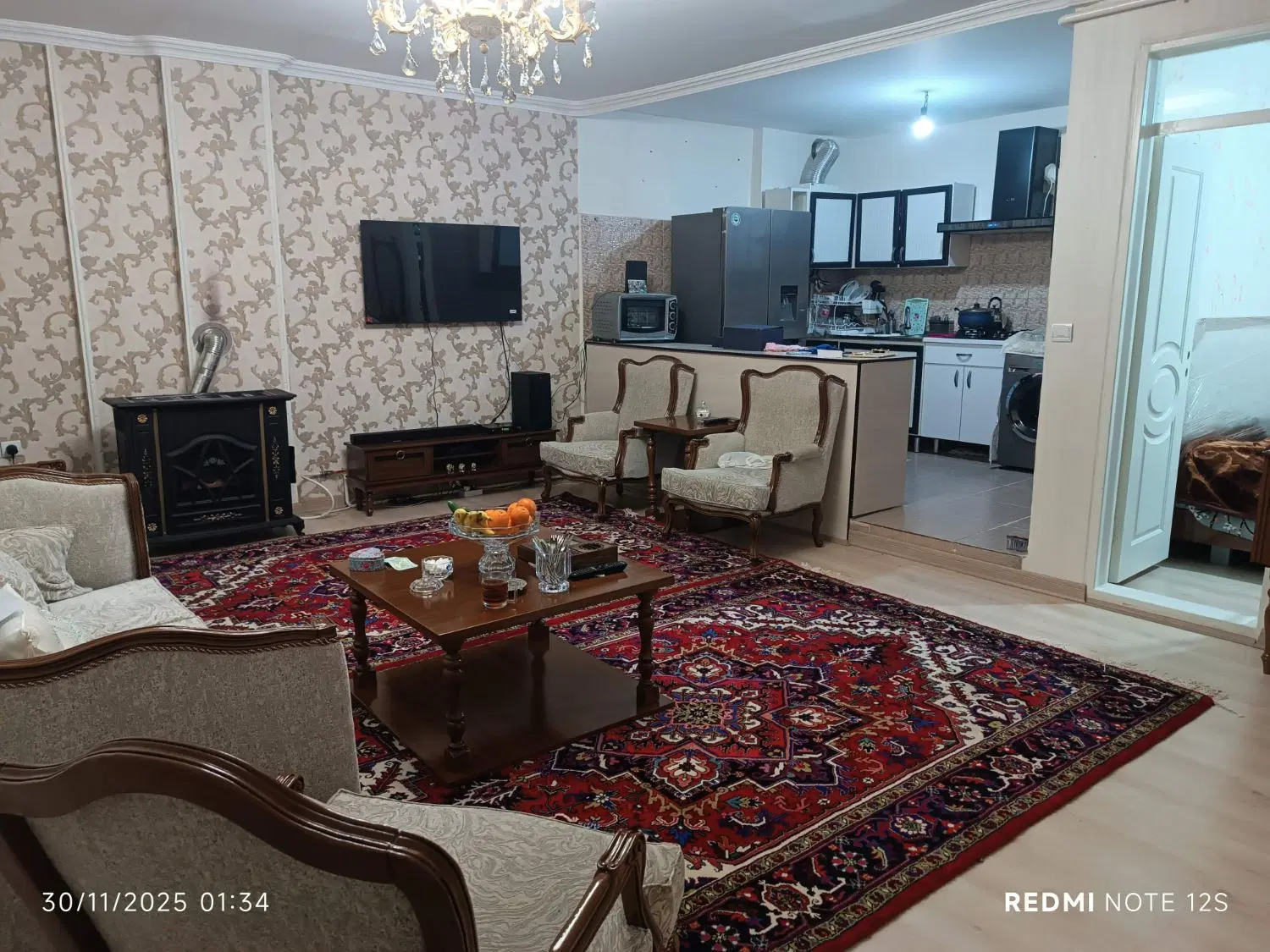 آپارتمان ۶۰ متری واقع در راسته کوچه