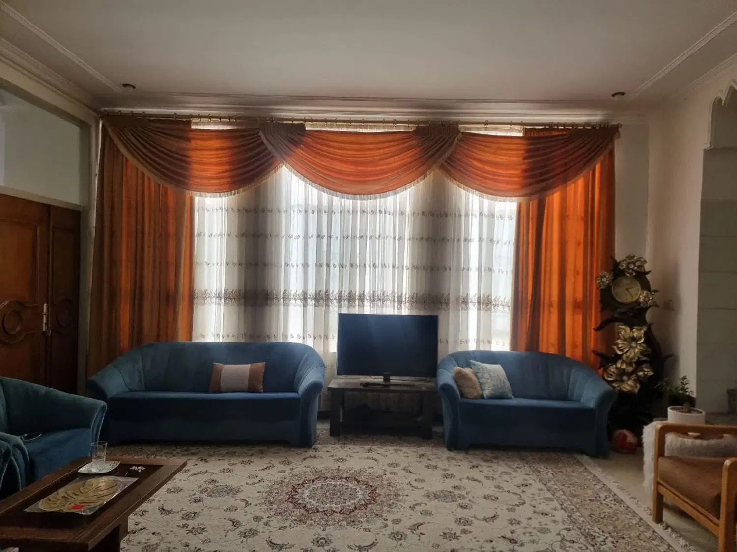 فروش ملک ۲ طبقه(موقعیت عالی جهت سکونت و تجاری_مطب)