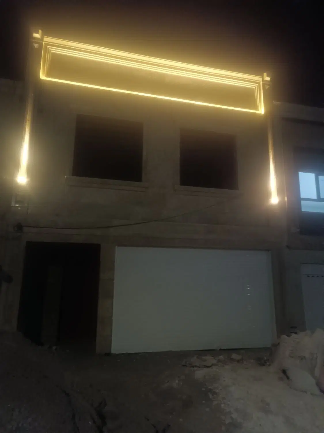 خانه شیک و نوساز درحال اتمام