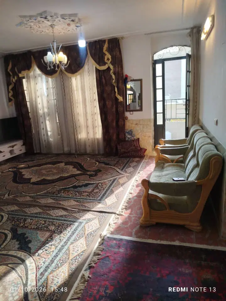 رهن کامل منزل طبقه دوم تمیز دلباز