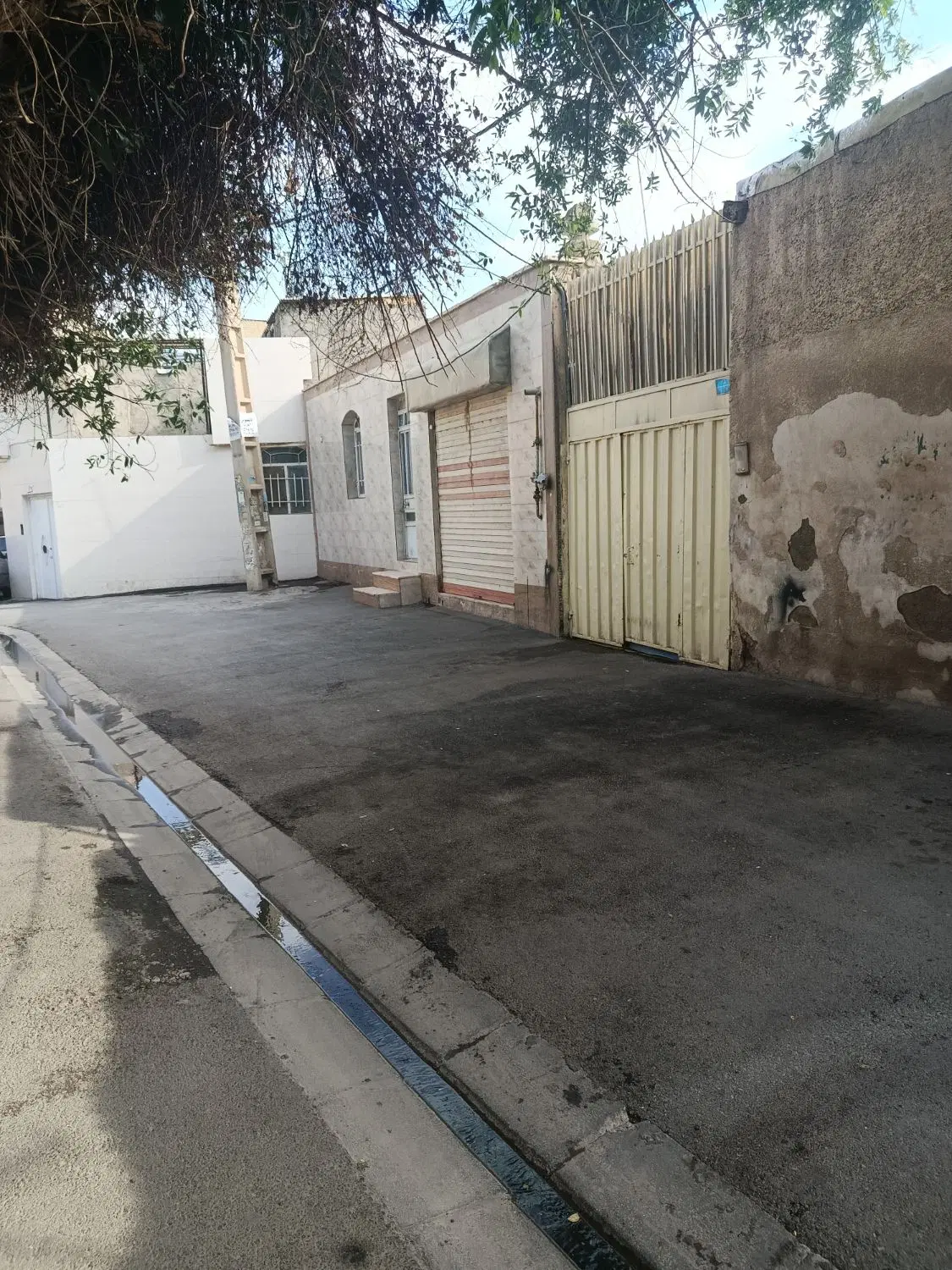 خانه ویلایی 80متر حیاط دار