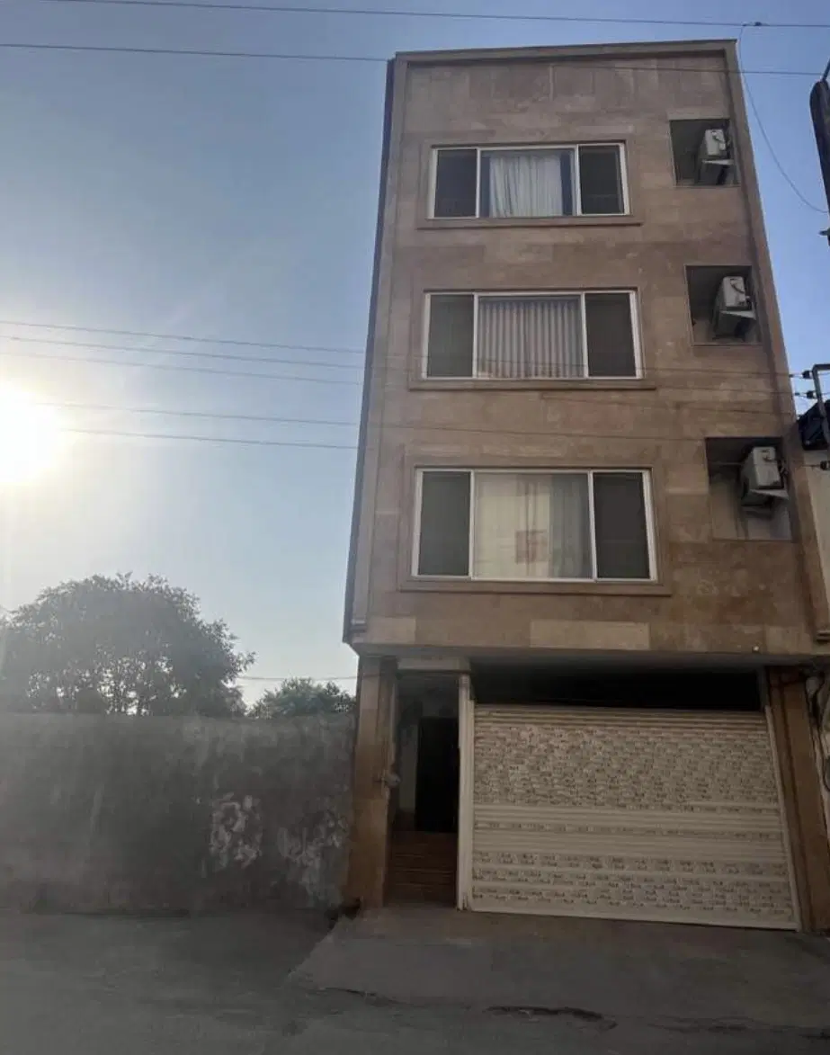 آپارتمان تک واحدی