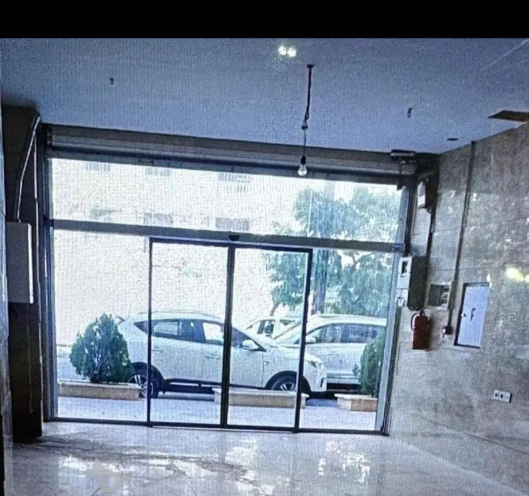 فروش یک باب مغازه ۶۵ متر سند تک برگ