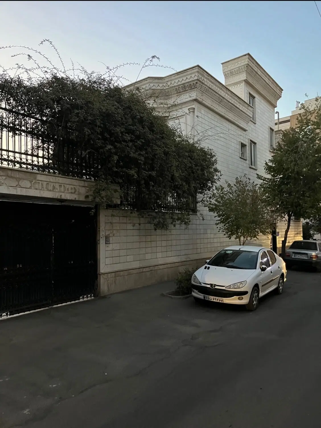 اجاره ۳ طبقه دربست اکازیون